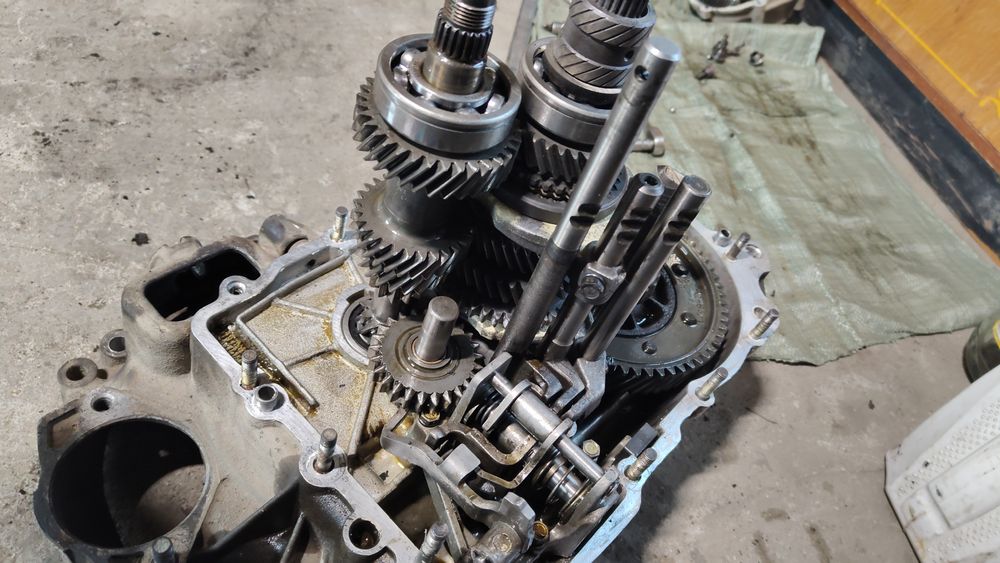 Двигатель, КПП, ГБЦ ВАЗ