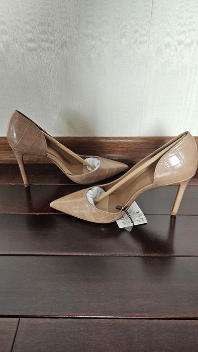 Дамски обувки MNG