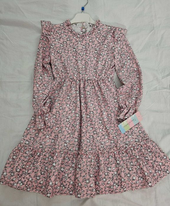 Рокли и поли за момиче 4-5г и мама S размер