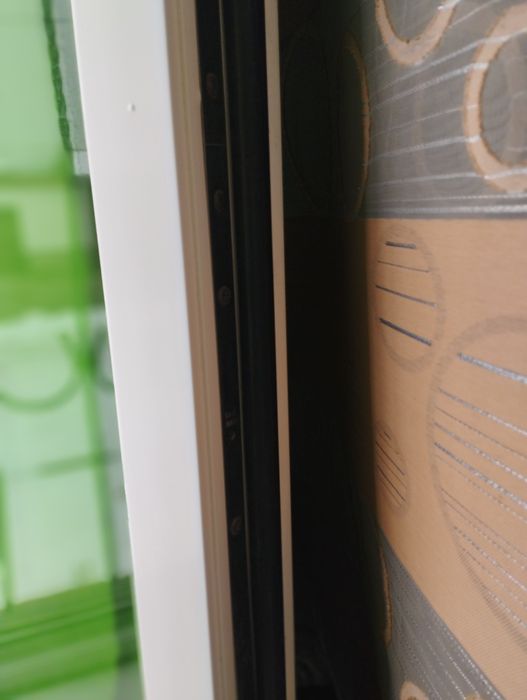 дераза ва темир эшиклар учун махсус резинка совук ва шамол утказмайди