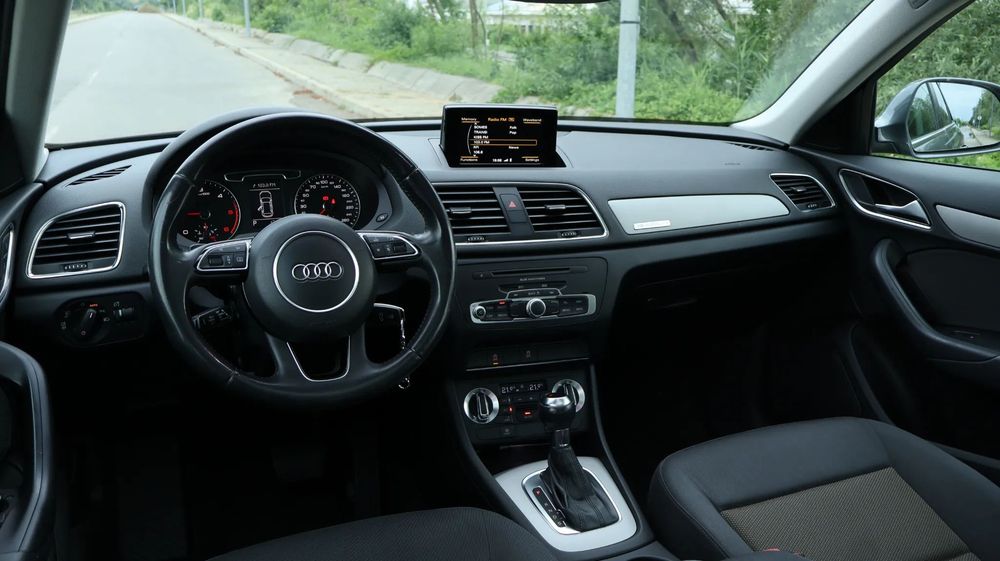 Audi Q3 2.0 TDI 140 CP Quattro • RATE • Istoric Service • Garanție • Trapă