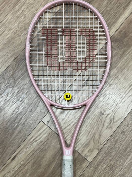 ракетка для большого тенниса