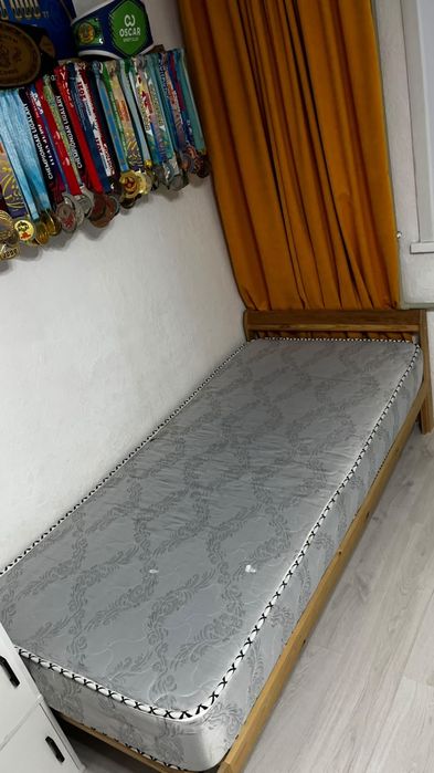 Продам кровать от Икея