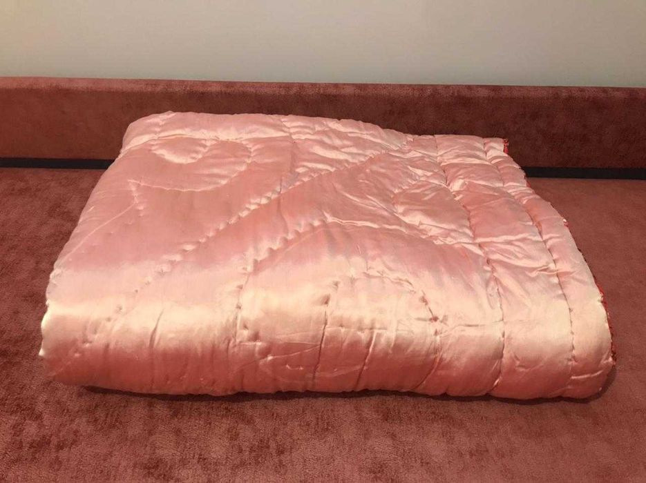 Продам одеяло ручной работы