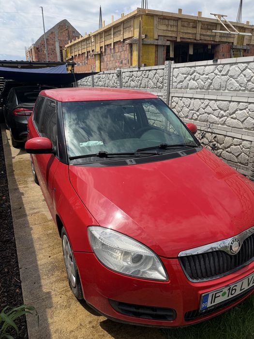 Skoda Fabia 1.2 Benzina 2010 | 83.000km reali | Full Led | Service la zi | Consum mic