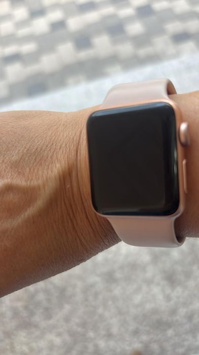 Продам часы Apple watch