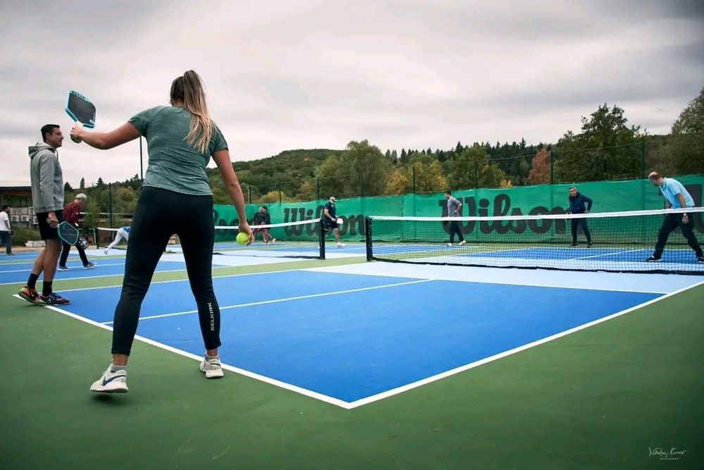 Уроци по пикълбол