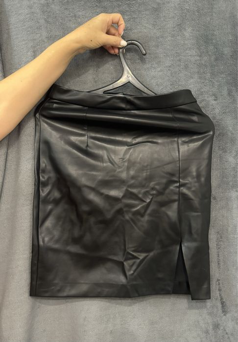 Продам блузки и двойки