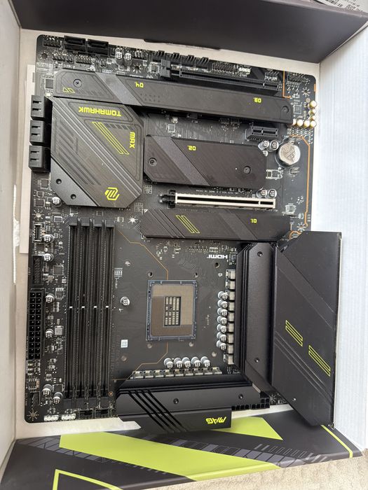 Материнский плата