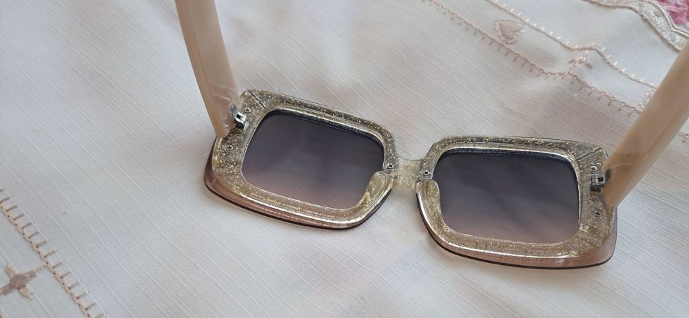 Дамски слънчеви очила