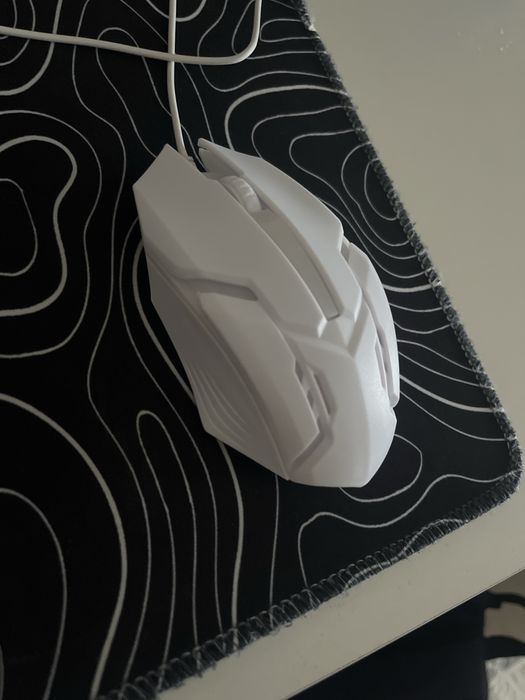 Мышка игровой новый состояние отличное