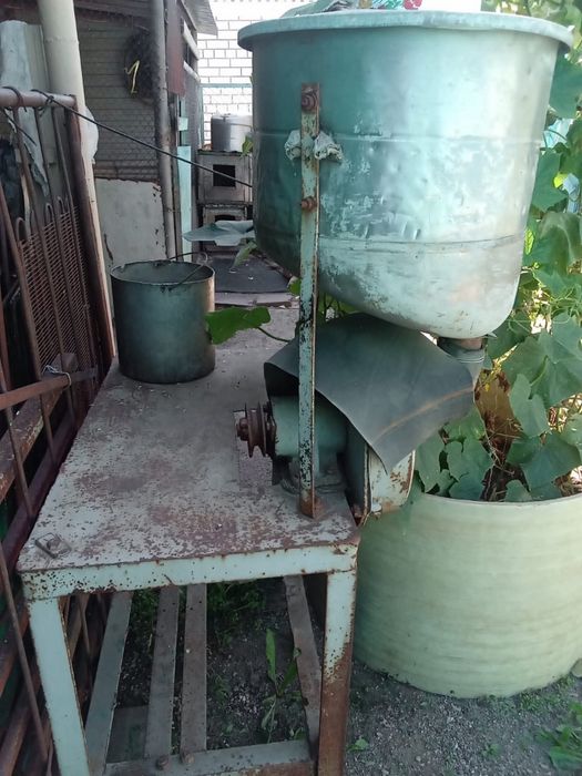 Продам дробильку