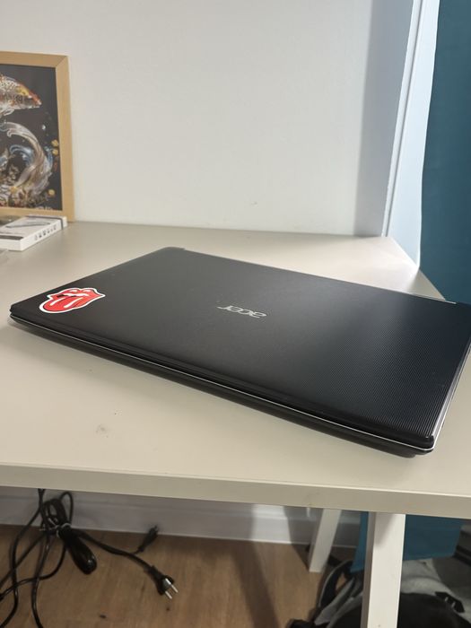 Acer cu display 17,3 inch• procesor i7-8th gen• 12gb ram DDR4 • Nvidia