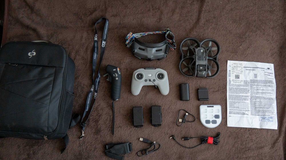 DJI Avata Full Set (Pro-View + FPV Controller + батерии + аксесоари)