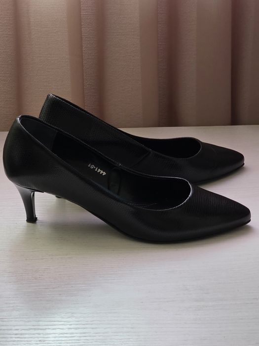 Женские туфли лодочки 38 размера