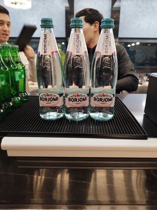 Tuy va xarxel turdagi tadbirlar uchun barmen pod zakaz