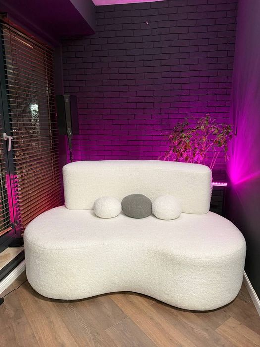 Диван для дома, офиса, салонов