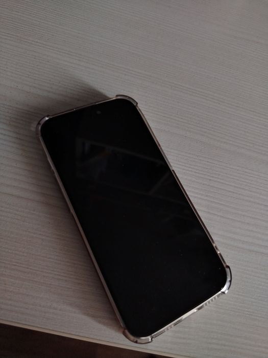 Продам iPhone 15 pro 128
