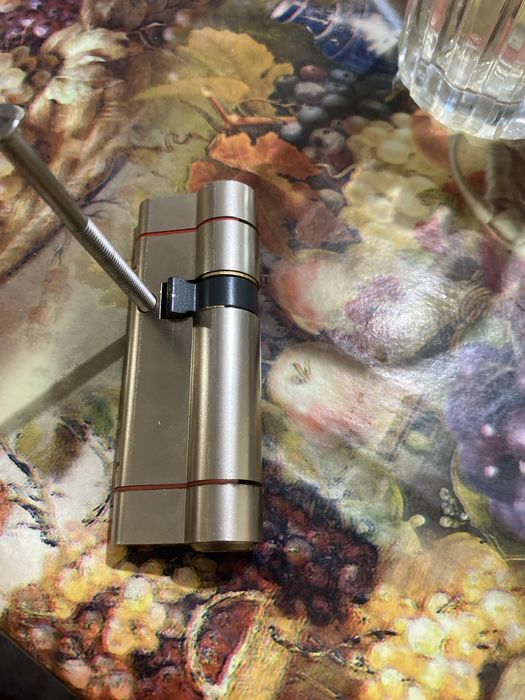 Патрон за входна врата