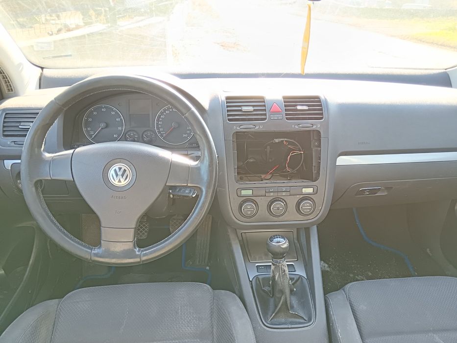 Фолксваген Голф 5 1.6 ФСИ 115 к.с. / VW Golf 5 1.6 fsi BLP НА ЧАСТИ