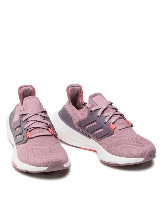 Adidas Ultraboost Дамски Маратонки