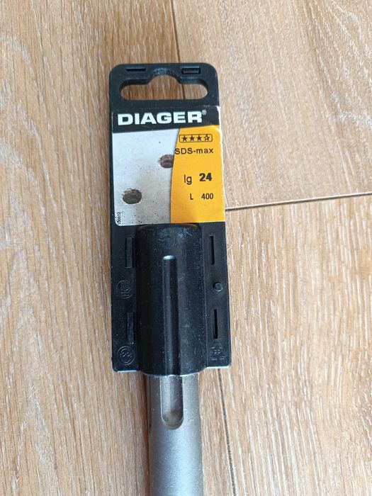 Burghiu și dalta beton