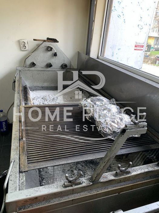 Заведение за бързо хранене, разположено в ж.к. Възраждане I