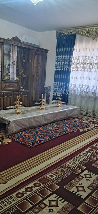 Продаётся  новый 2-комнатная квартира 4-этаже  ор-р Нурафшон ресторан