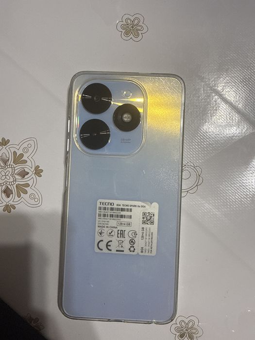 Продам телефон без коробки