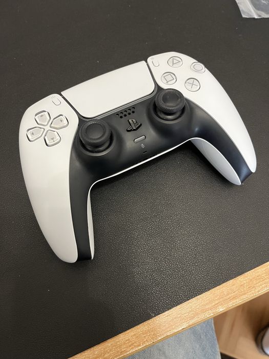 Playstation 5 dualsense контролер оригинален