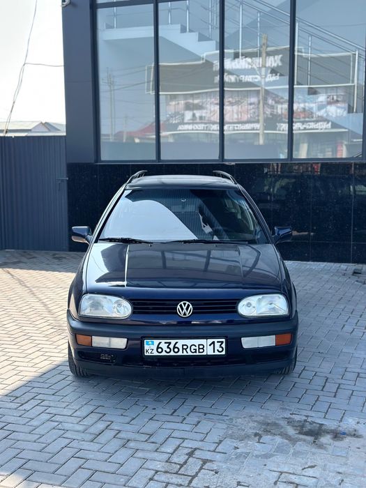 Голф 3  уневерсал