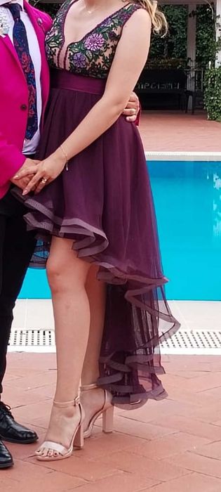 Vand rochie de nasa. Zi si seara.