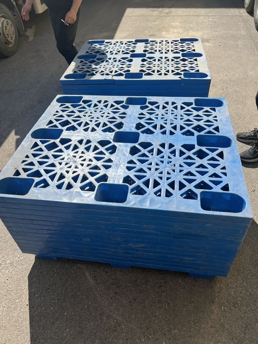 пластиковые поддоны