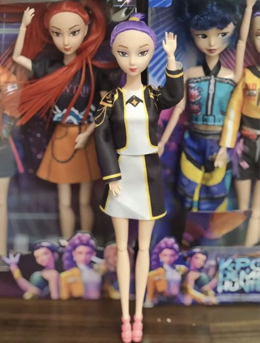 K- POP.   Demon hunters.  Кей поп.   Ловци на духове