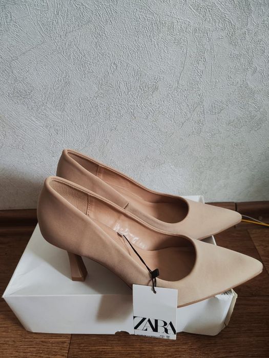 Туфли обсолютно новые