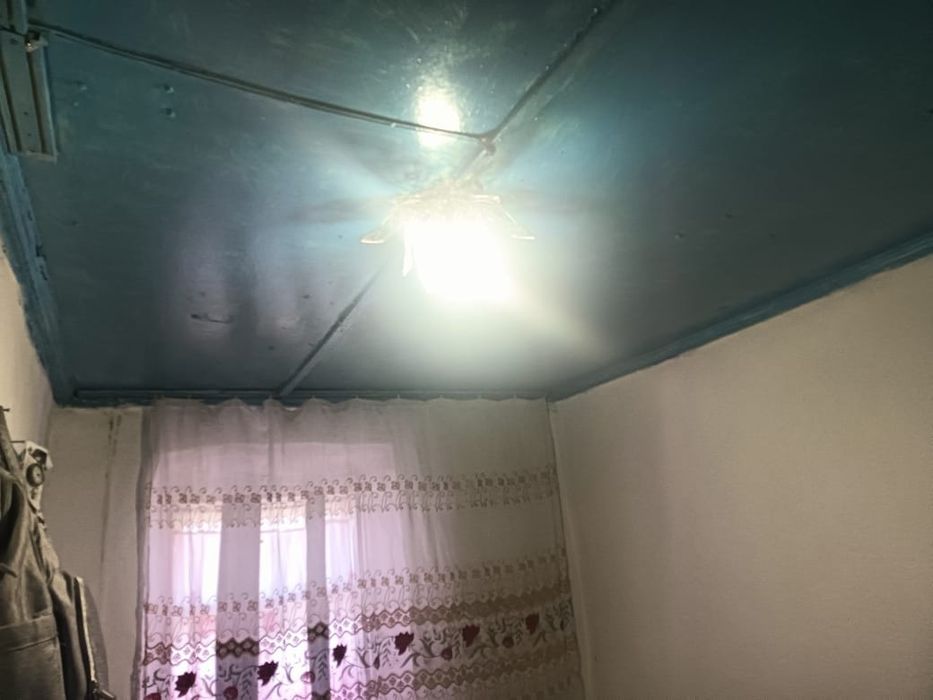 үй сатылады срочно. продам дом.