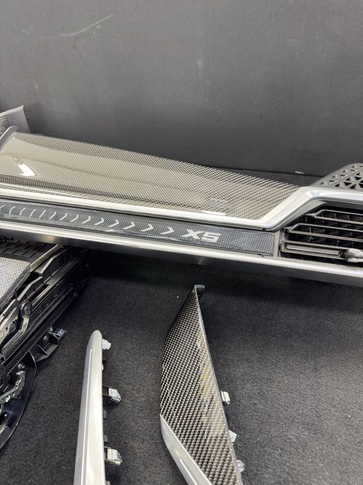 Set trimuri Bmw G05/G06 Carbon