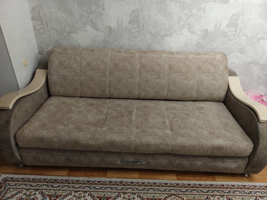 Продам диван,в отличном состоянии! Б/у