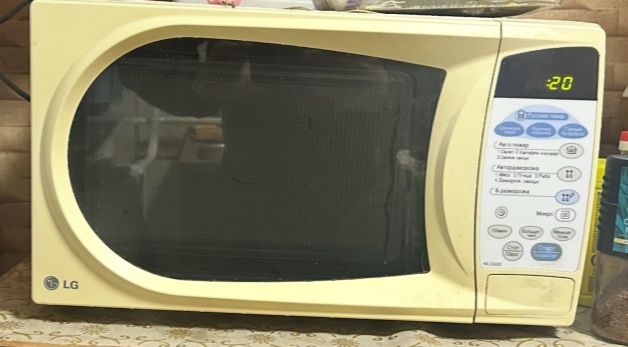 Продам микроволновую печь б/у