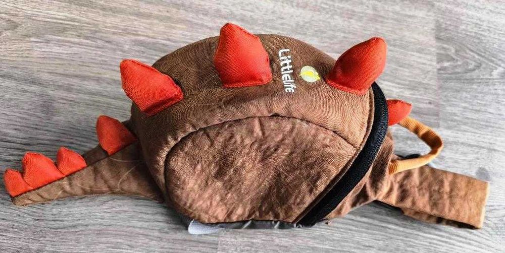 26 cărţi pentru copii (2-6 ani) + rucsac dinozaur cadou