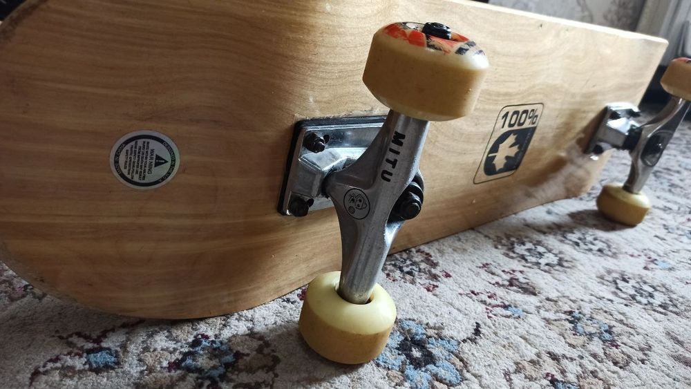 Срочно продм Скейт Импортный и самый лучший для профицоаналный СКЕЙТ C