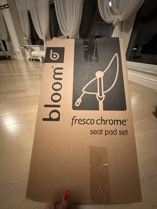 Bloom - Стол за хранене fresco chrome silver