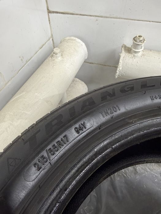 Комплект летних шин 215/55/17
