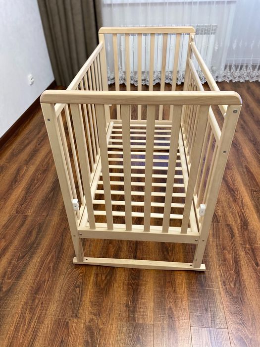 Продам детскую кровать + матрас