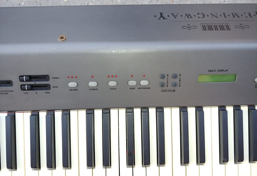 Hemingway DP201 pian electric Yamaha Roland Kawai Lego