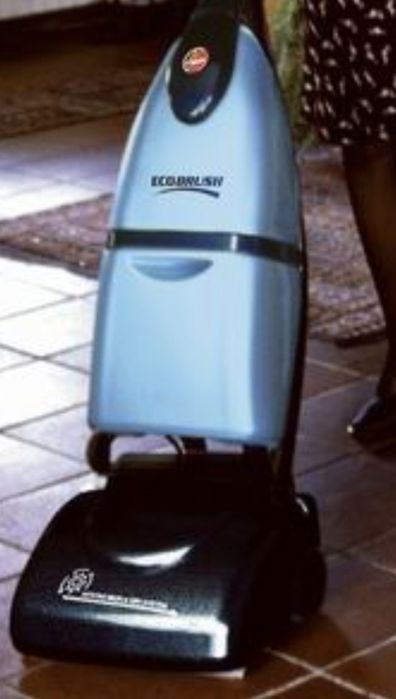 Mașină de curățat spălat și aspirat pardoseli dure Hoover F 5950 identic Lavor Sprinter