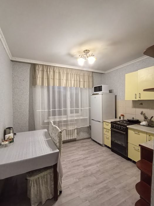 Сдам 1-ком. кв посуточно Естая 99