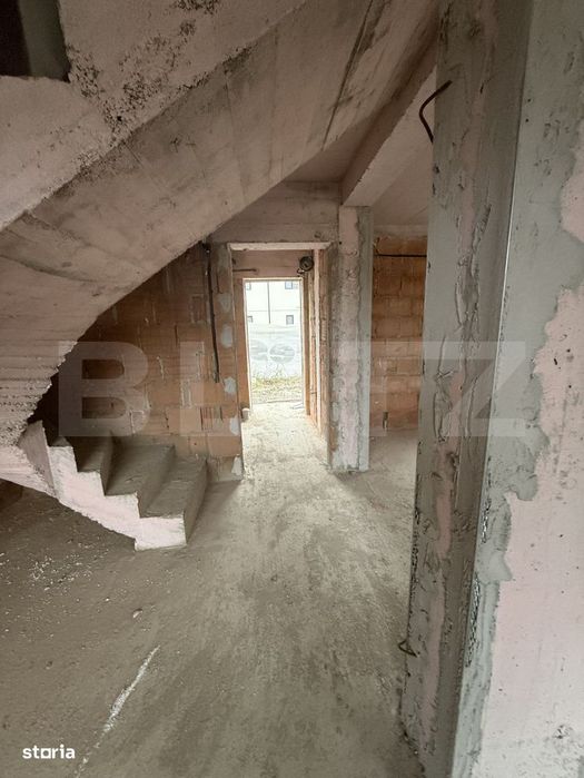 Casa moderna + curtea + 2 locuri de parcare, 145.40 mp, zona Rudului