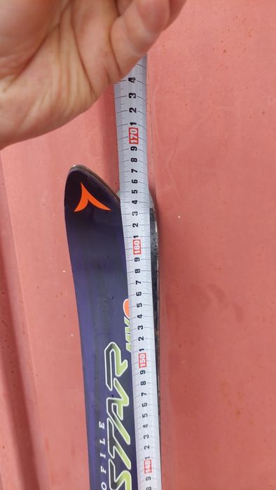 Vând skiuri Dynastar 140cm