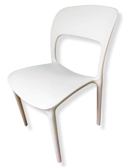 Стул пластиковый " Лео"